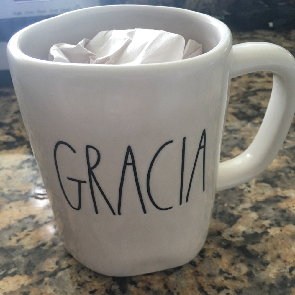 RAE DUNN MUG “GRACIA”